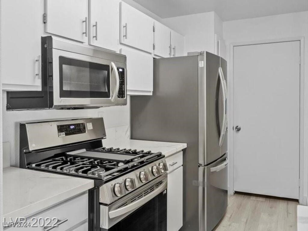2200 South Fort Apache Road, Unit 2156 Las Vegas, NV 89117 - Photo 8 of 37