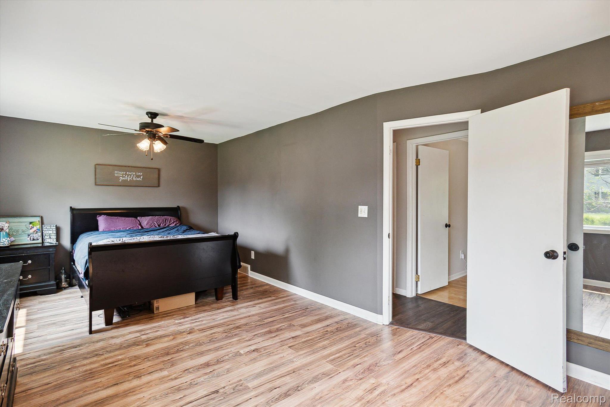 1481 Clark Lake Road Brighton, MI 48114 - Photo 18 of 37 Gallery Image 18
