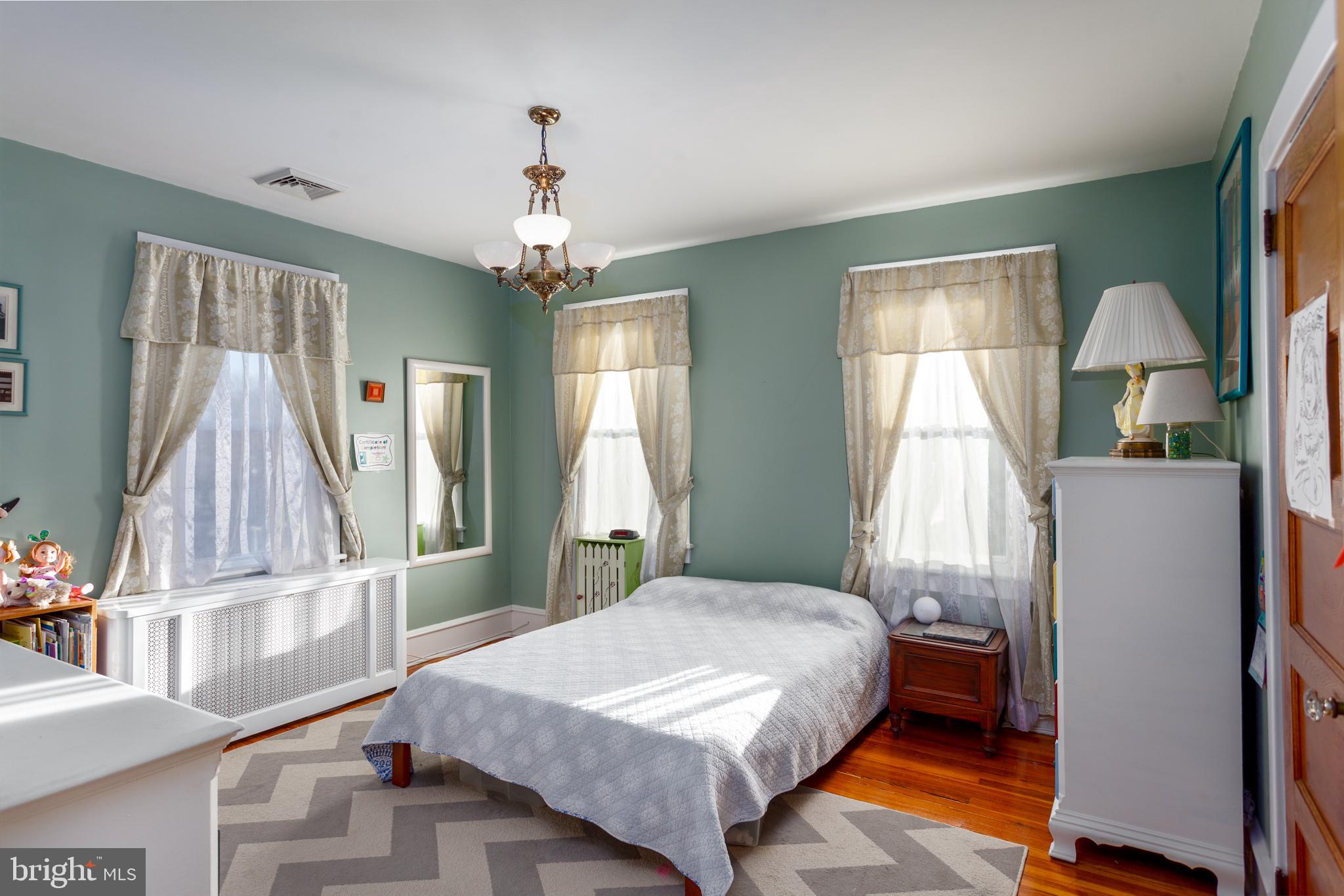 121 Ryers Avenue Cheltenham, PA 19012 - Photo 13 of 29 Bedroom 2