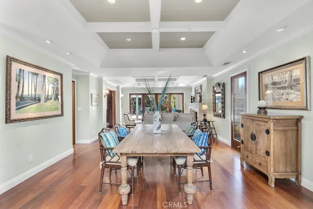 $1,299,000 | 22122 Ave Morelos, Woodland Hills, CA 91364