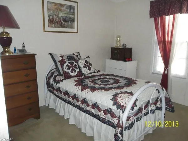 $199,900 | 43 Wolf Creek Lane, Ararat, VA 24053