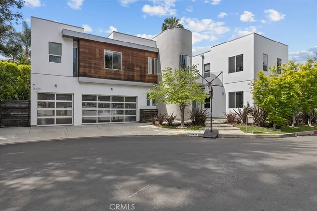 $15,000 | 16424 Marbro Drive, Encino, CA 91436