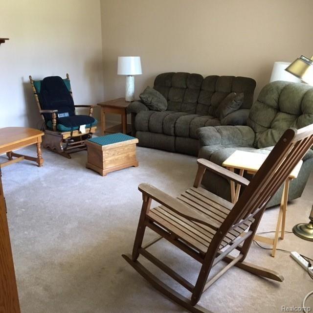 3382 Rolston Road Fenton, MI 48430 - Photo 10 of 11