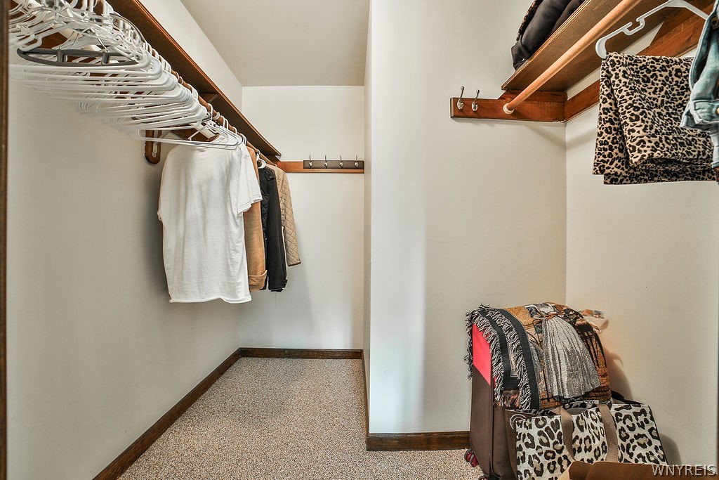 281 Ranch Trail Amherst, NY 14221 - Photo 29 of 47