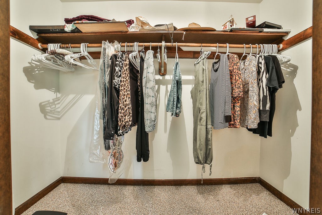 281 Ranch Trail Amherst, NY 14221 - Photo 32 of 47