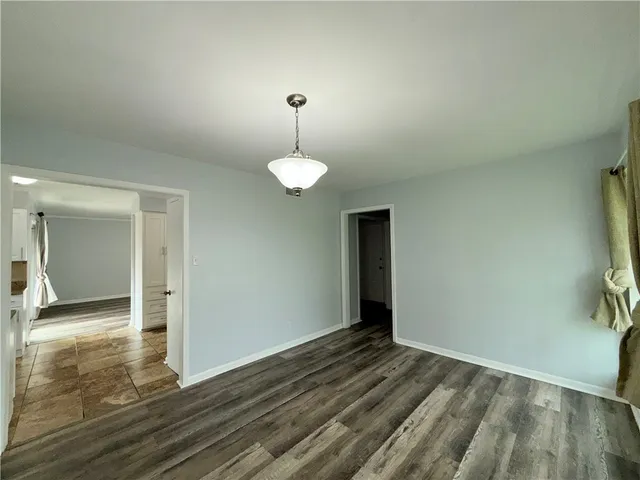 $2,650 | 312 East Broadway Avenue, Portland, TX 78374