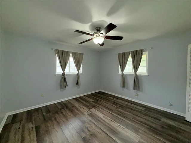 $2,650 | 312 East Broadway Avenue, Portland, TX 78374