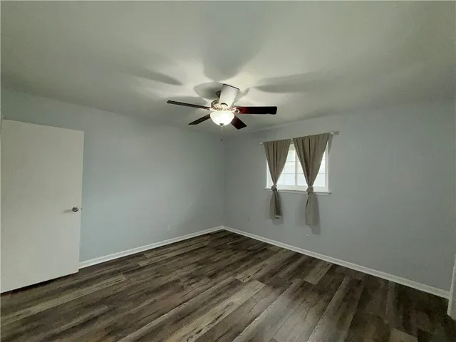 $2,650 | 312 East Broadway Avenue, Portland, TX 78374