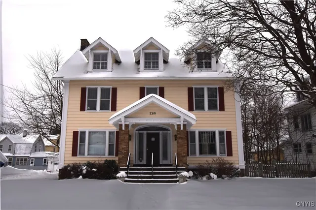 $1,450 | 2318 Genesee Street, Utica, NY 13502