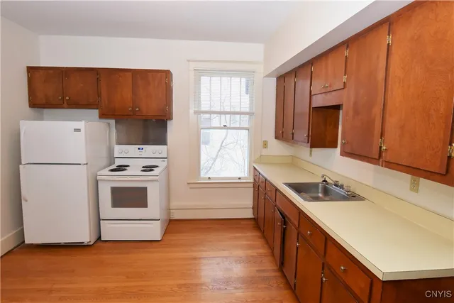 $1,450 | 2318 Genesee Street, Utica, NY 13502