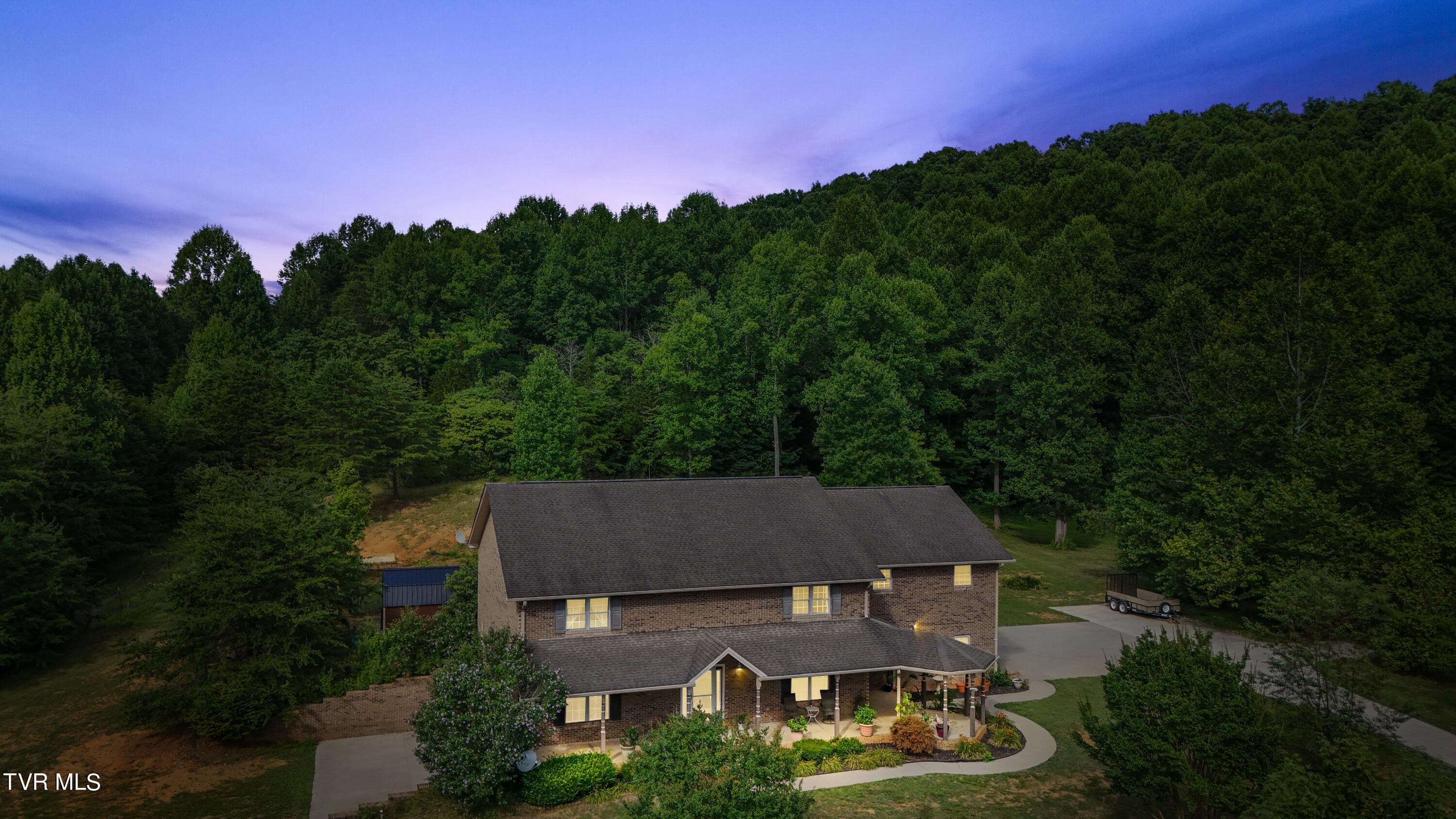 100 Crenshaw Way Chuckey, TN 37641 - Photo 1 of 98 1
