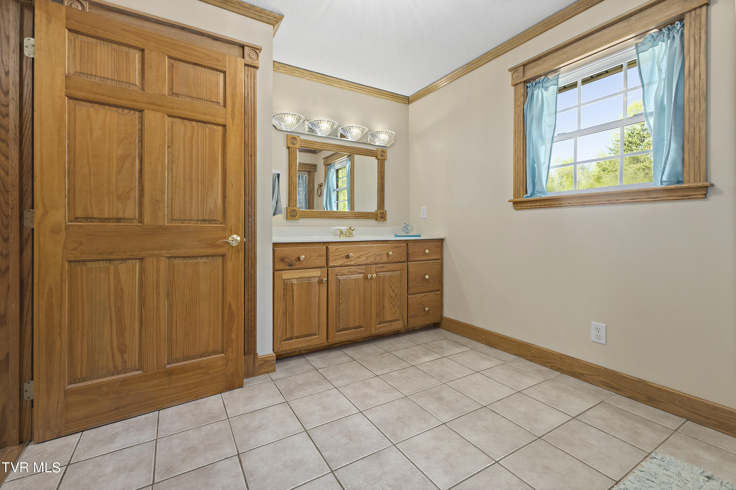 100 Crenshaw Way Chuckey, TN 37641 - Photo 38 of 98 128A1052