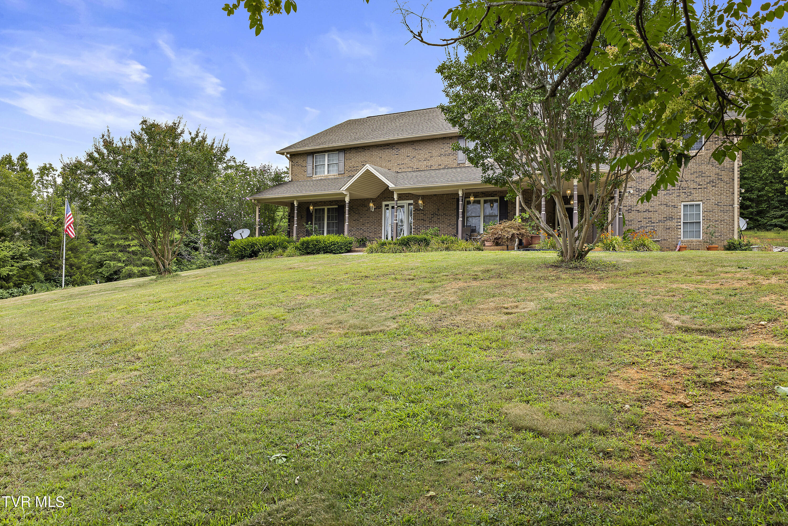 100 Crenshaw Way Chuckey, TN 37641 - Photo 4 of 98 128A7918
