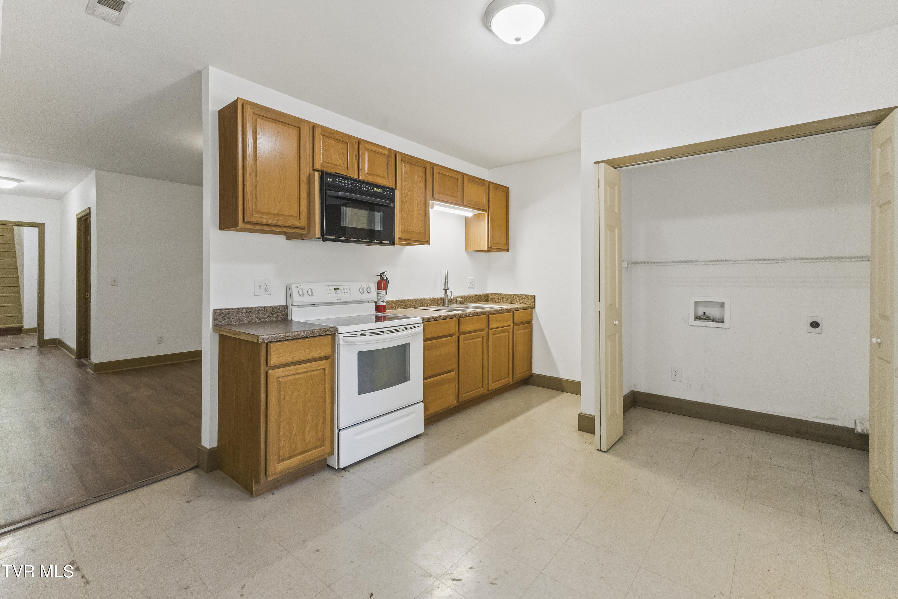 100 Crenshaw Way Chuckey, TN 37641 - Photo 54 of 98 128A1130