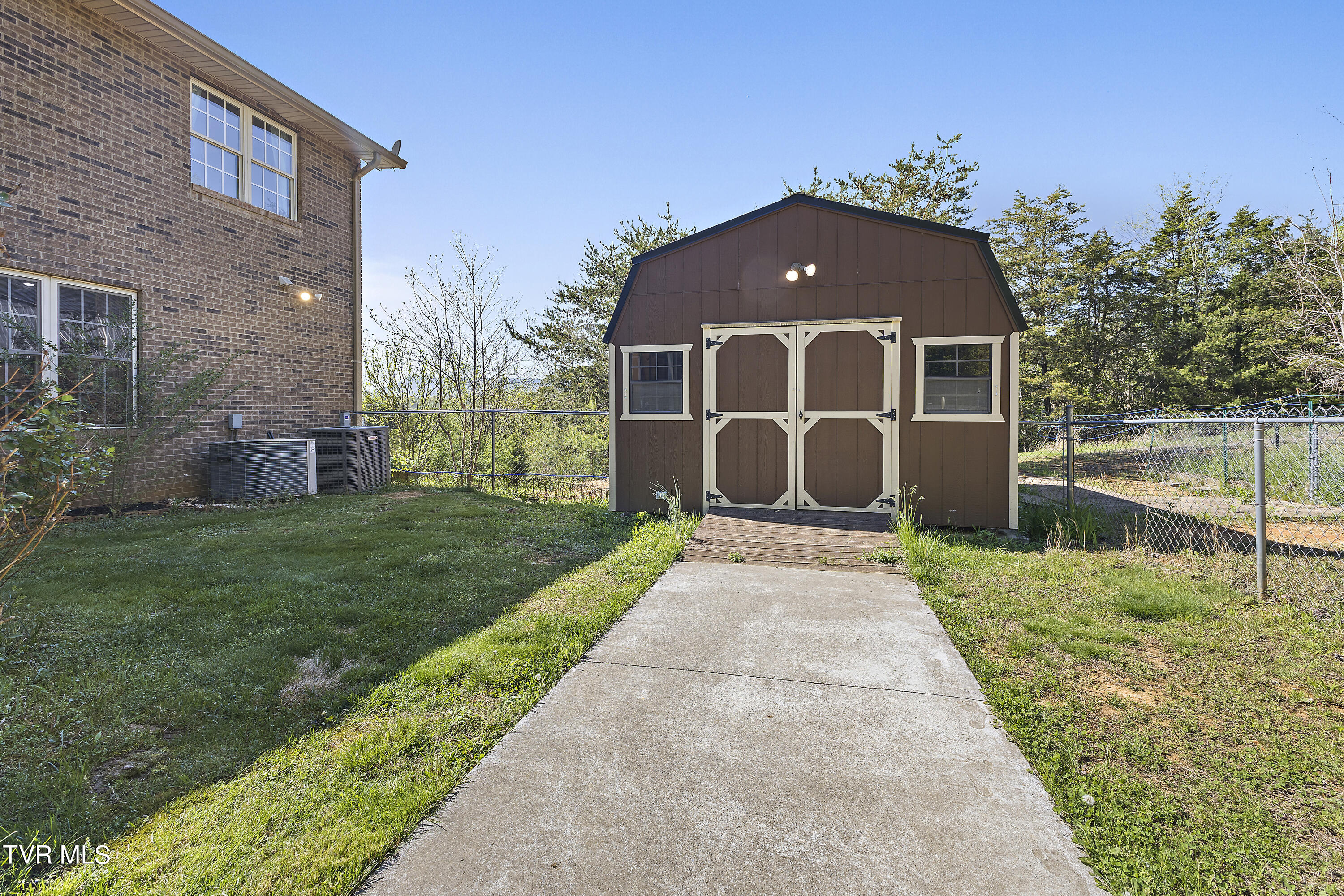 100 Crenshaw Way Chuckey, TN 37641 - Photo 61 of 98 128A0921