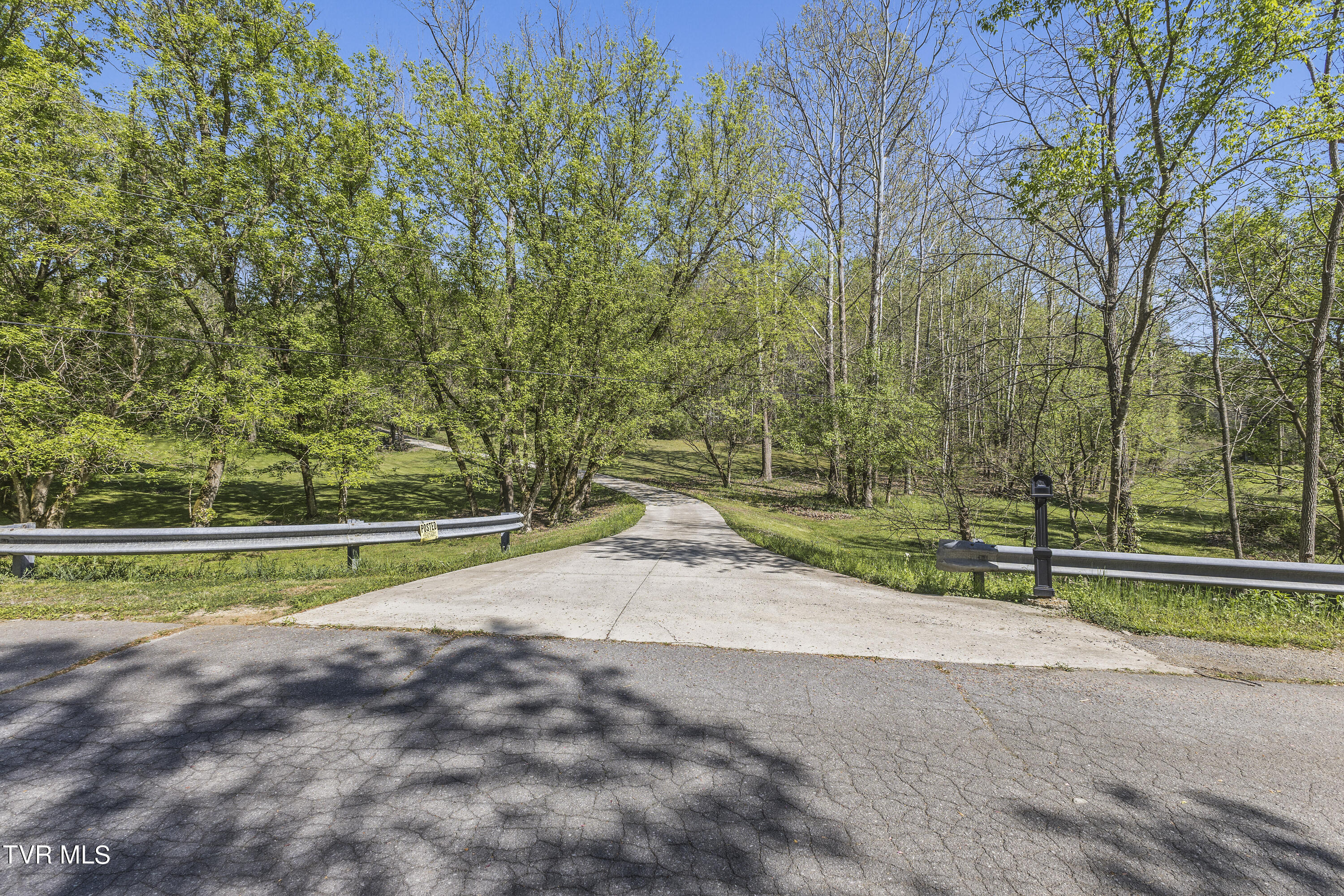 100 Crenshaw Way Chuckey, TN 37641 - Photo 68 of 98 128A0891