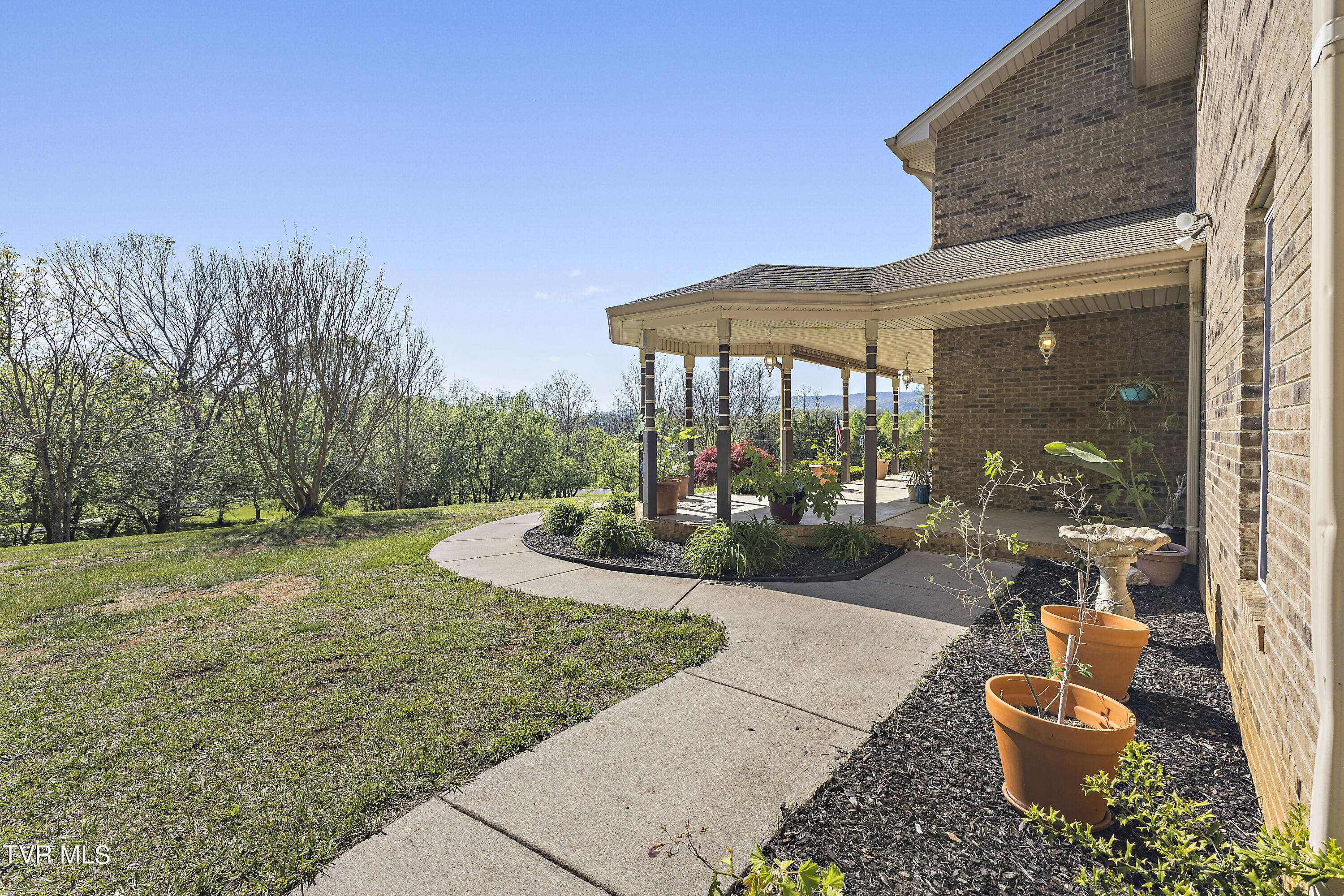 100 Crenshaw Way Chuckey, TN 37641 - Photo 8 of 98 128A0924