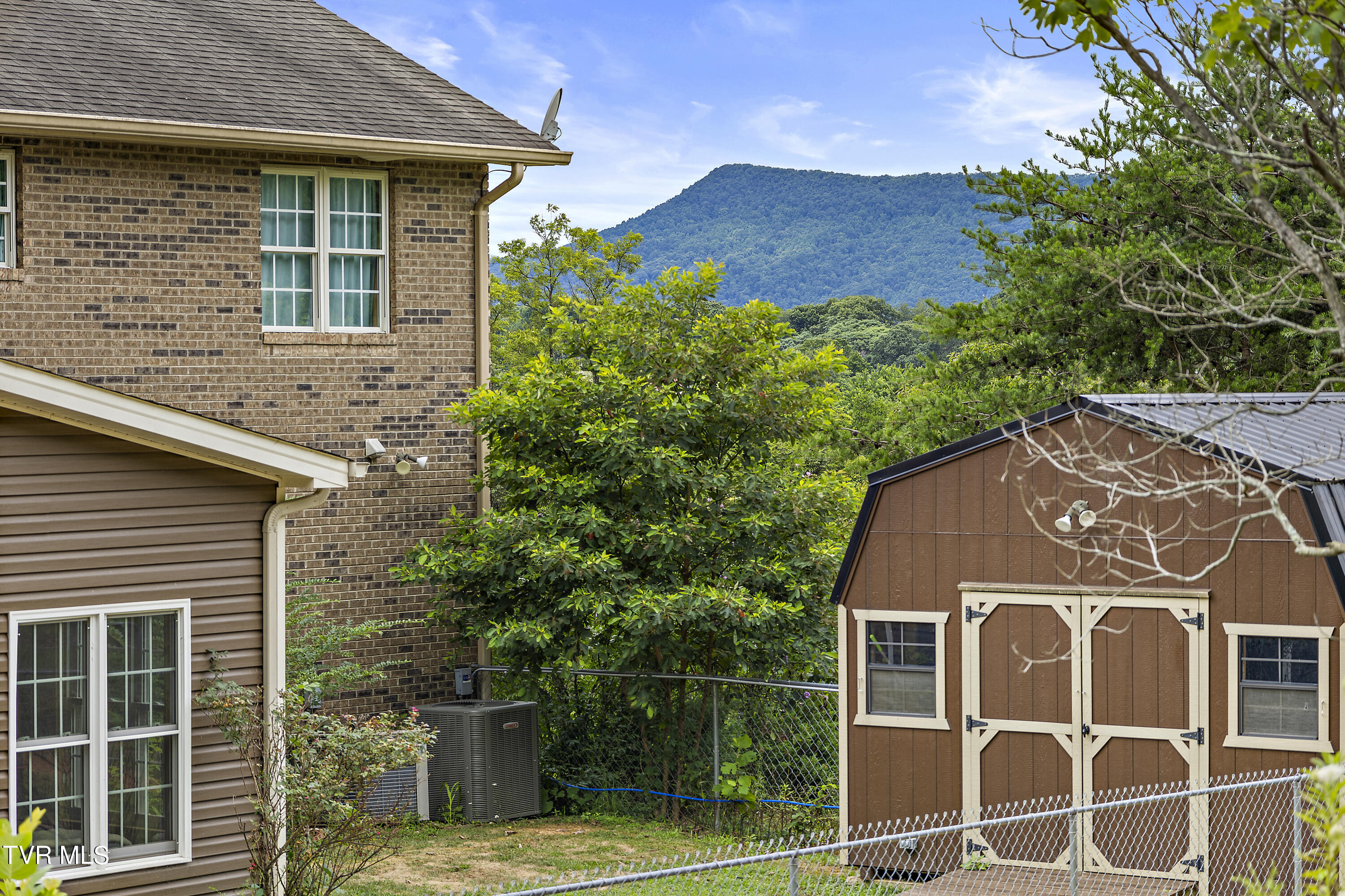 100 Crenshaw Way Chuckey, TN 37641 - Photo 87 of 98 128A7896