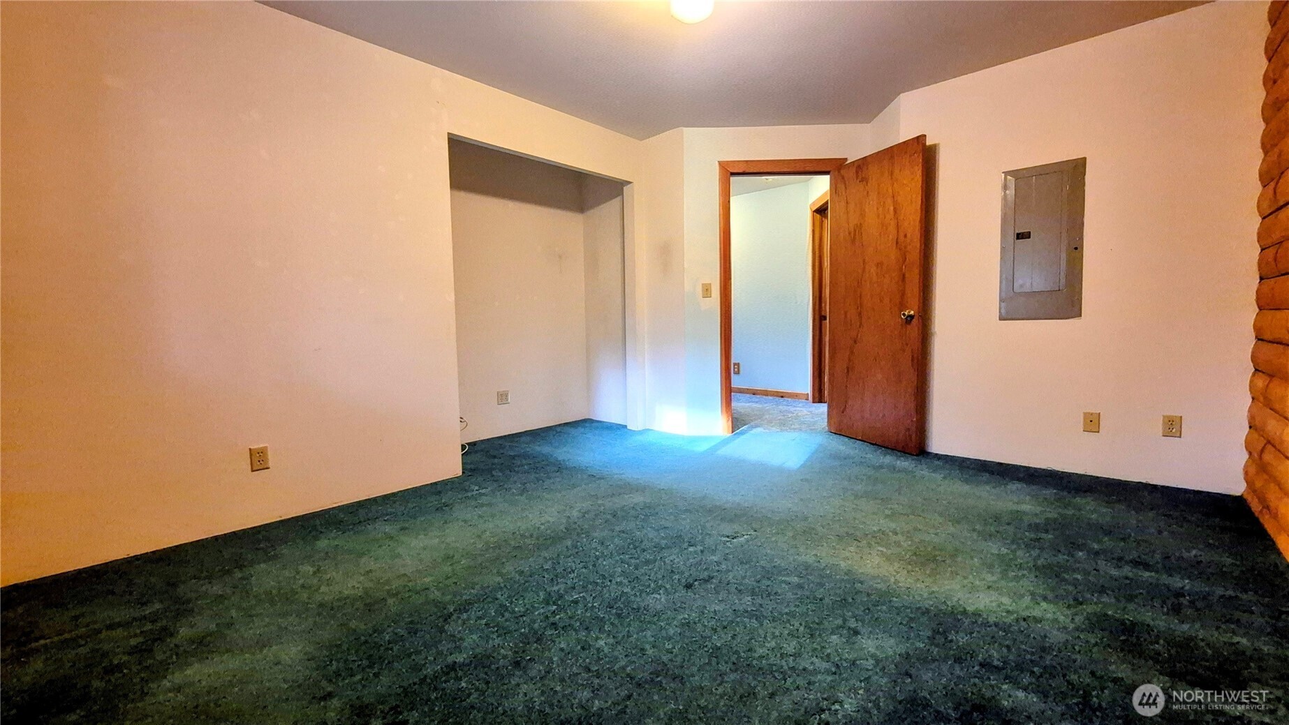 5182 Lars Hansen Road Southeast Port Orchard, WA 98367 - Photo 16 of 29 Gallery Image 16