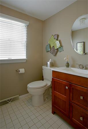 5 Aspen Road Sharon, MA 02067 - Photo 8 of 10