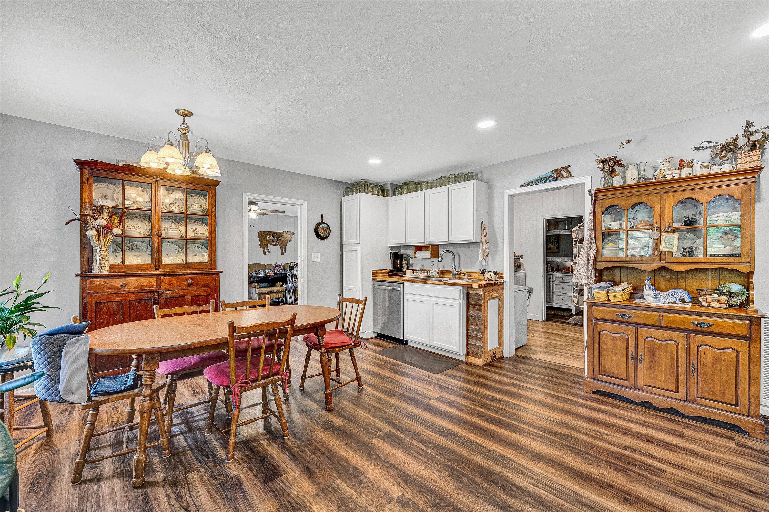 723 White Church Road Fincastle, VA 24090 - Photo 18 of 35 16-SGM-09745