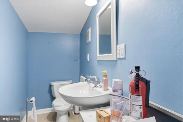 $295,000 | 61 North Columbia Street, Woodbury, NJ 08096