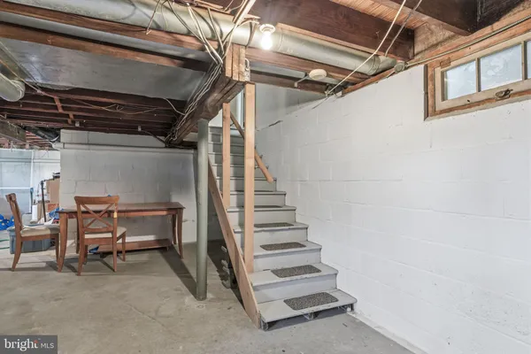 $295,000 | 61 North Columbia Street, Woodbury, NJ 08096