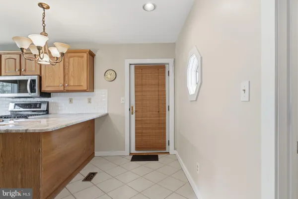 $295,000 | 61 North Columbia Street, Woodbury, NJ 08096