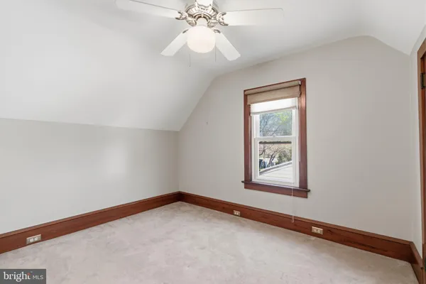 $295,000 | 61 North Columbia Street, Woodbury, NJ 08096