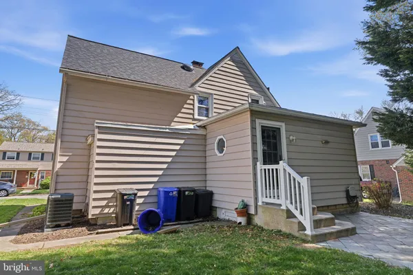 $295,000 | 61 North Columbia Street, Woodbury, NJ 08096