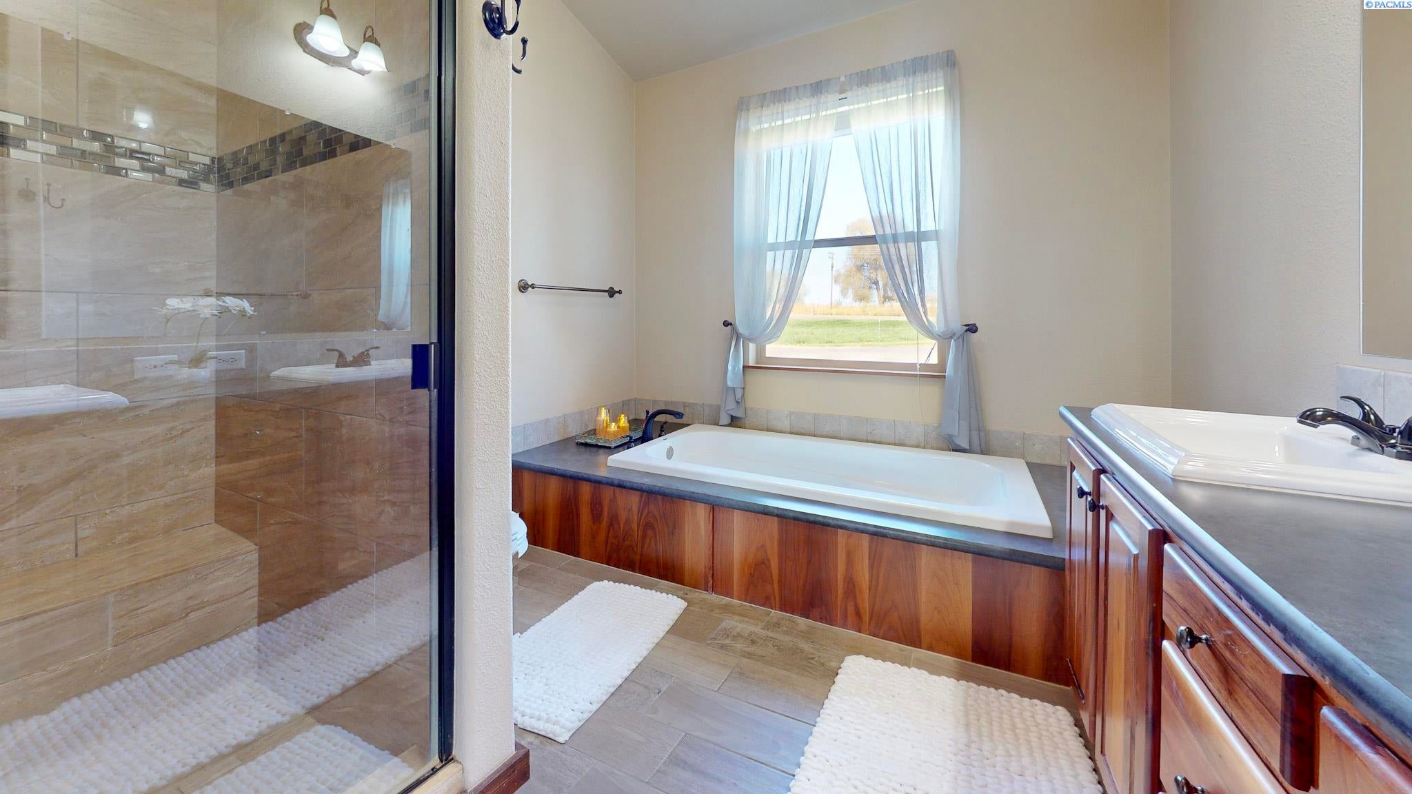 1461 Sheffield Road Mesa, WA 99343 - Photo 26 of 50 Gallery Image 26