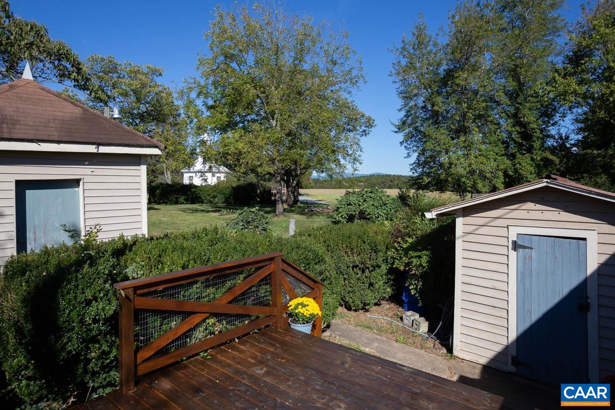 5407 South Blue Ridge Turnpike Rochelle, VA 22738 - Photo 47 of 72 a view of an outdoor sitting area with wooden fence