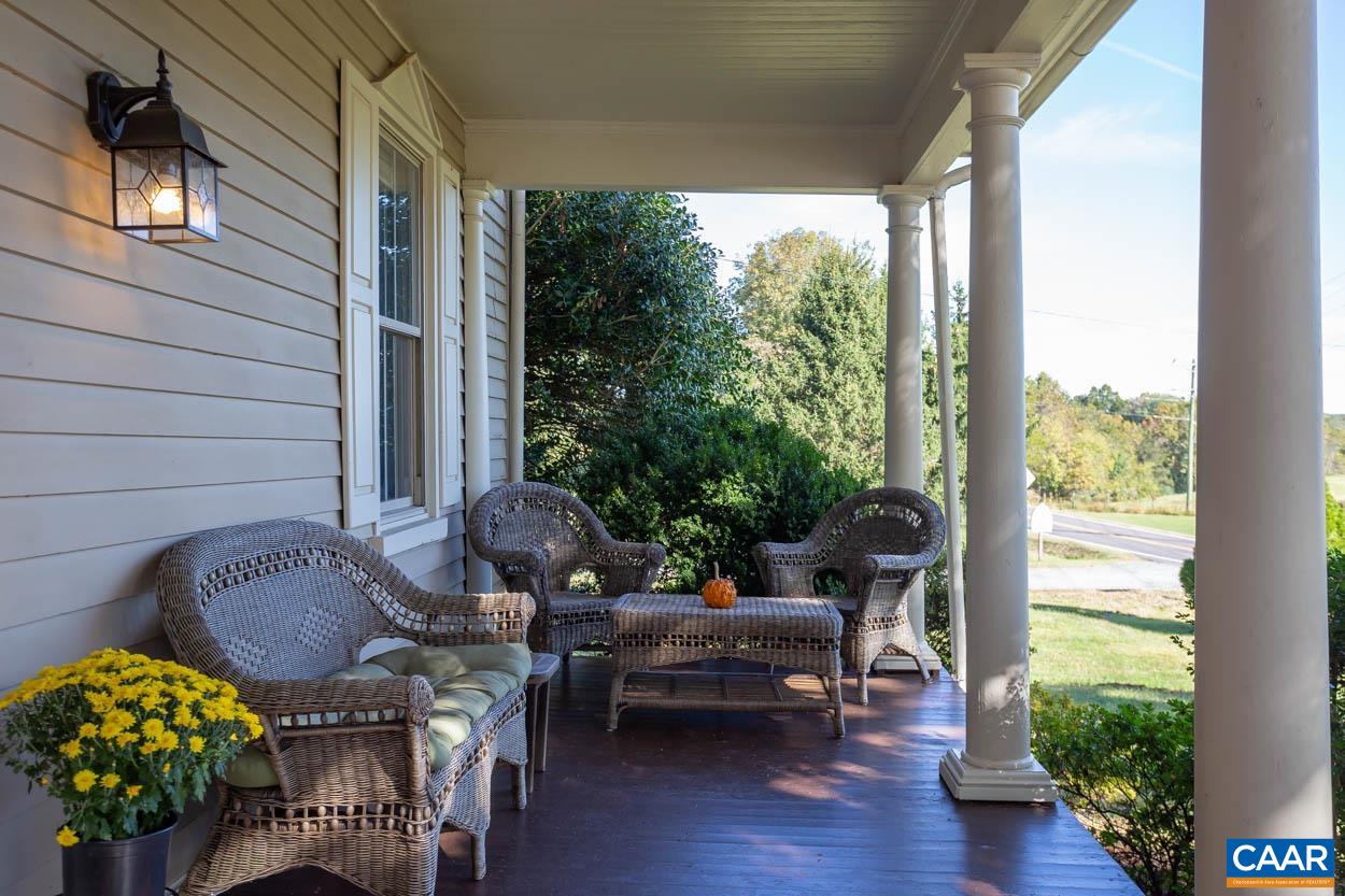 5407 South Blue Ridge Turnpike Rochelle, VA 22738 - Photo 7 of 72