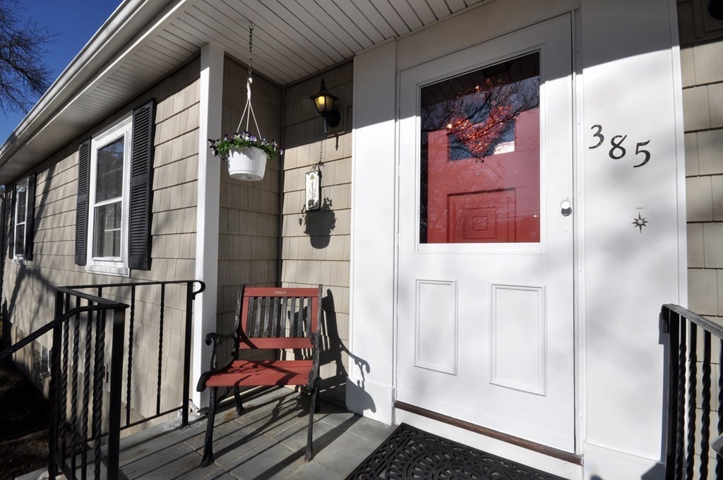 385 Ridge Street Arlington, MA 02474 - Photo 2 of 42