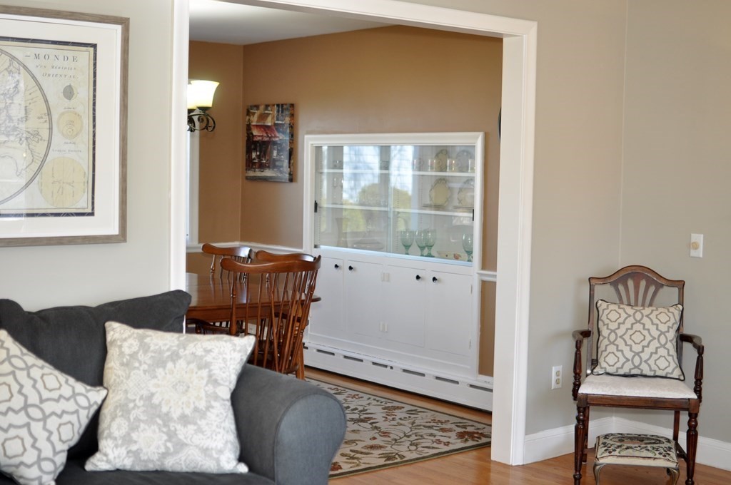 385 Ridge Street Arlington, MA 02474 - Photo 10 of 42