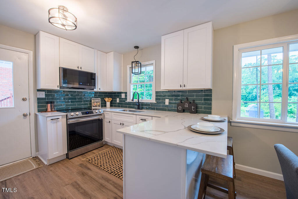 3225 Huntleigh Drive Raleigh, NC 27604 - Photo 5 of 23 Updated Kitchen