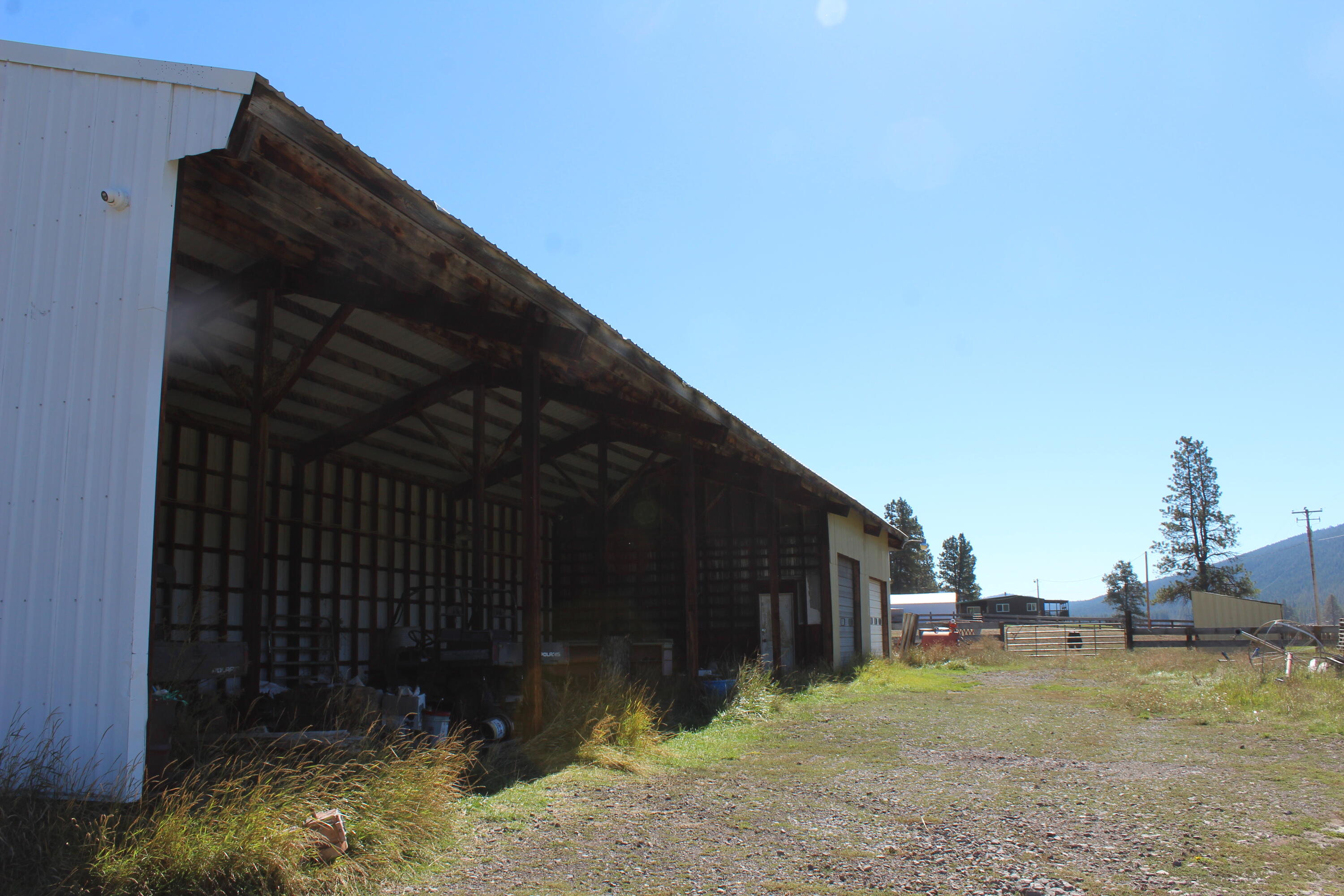 12046 Old Fort Road Klamath Falls, OR 97601 - Photo 11 of 59 Equipment Shed with two bay shop (enclosed) area.