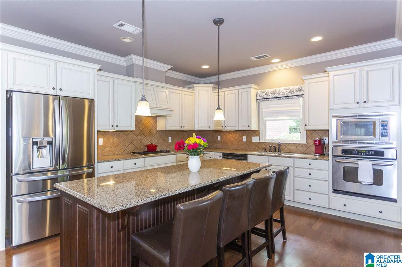 2301 Freestone Ridge Cove Birmingham, AL 35226 - Photo 13 of 50