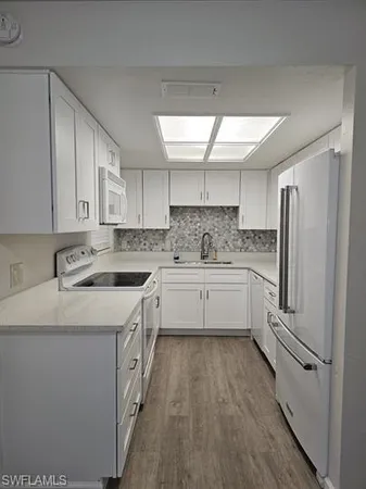 $2,600 | 3005 Gordon Street, Naples, FL 34112