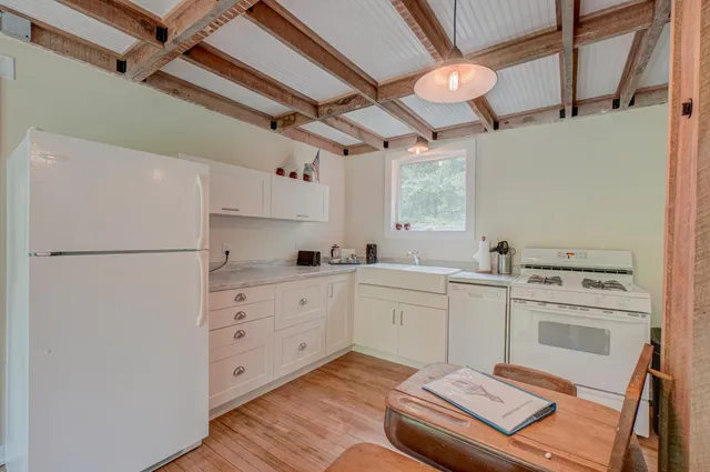 $1,175,000 | N872 County Highway, Sarona, WI 54870