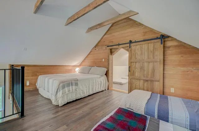 $1,175,000 | N872 County Highway, Sarona, WI 54870