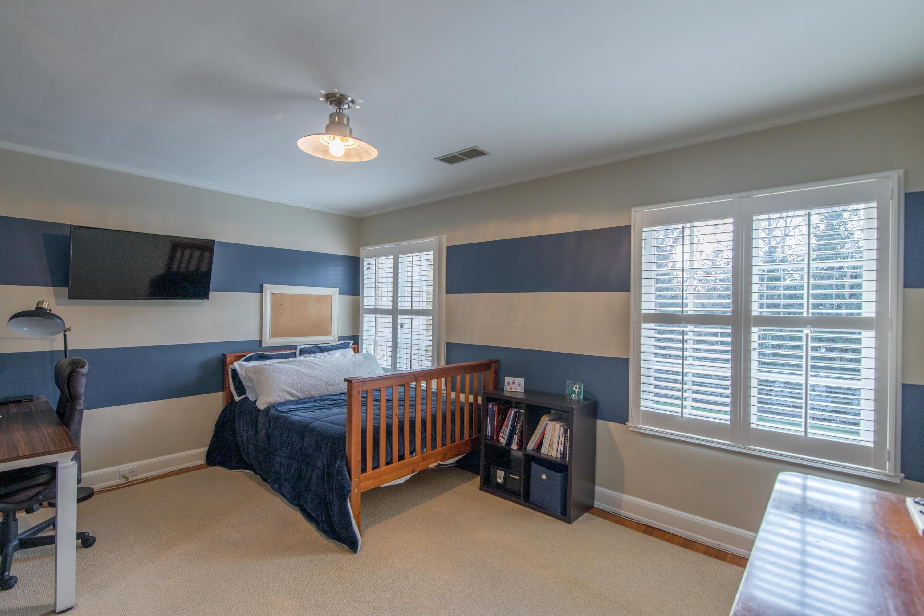 125 Ashbourne Road Columbus, OH 43209 - Photo 34 of 61