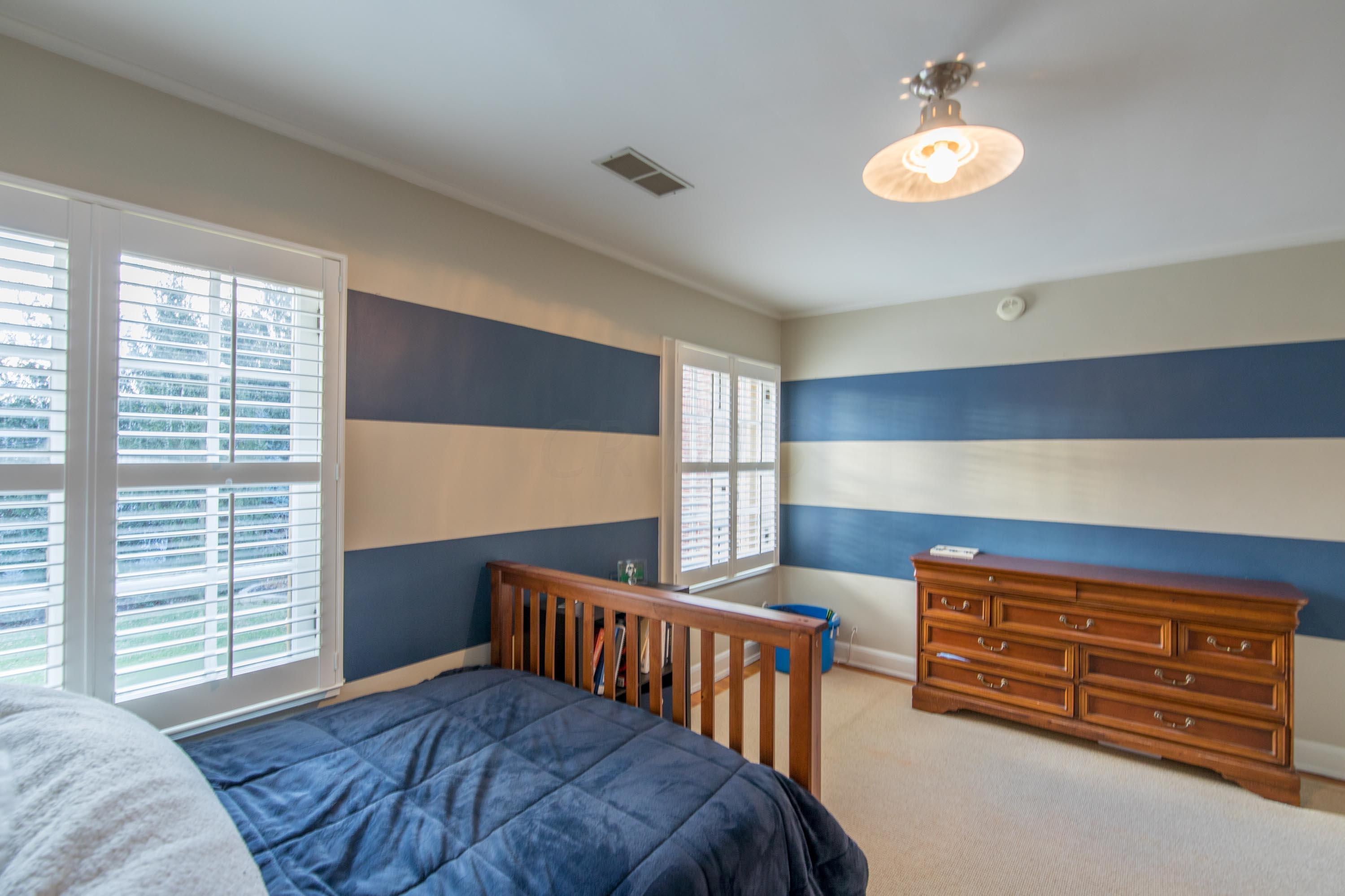 125 Ashbourne Road Columbus, OH 43209 - Photo 35 of 61