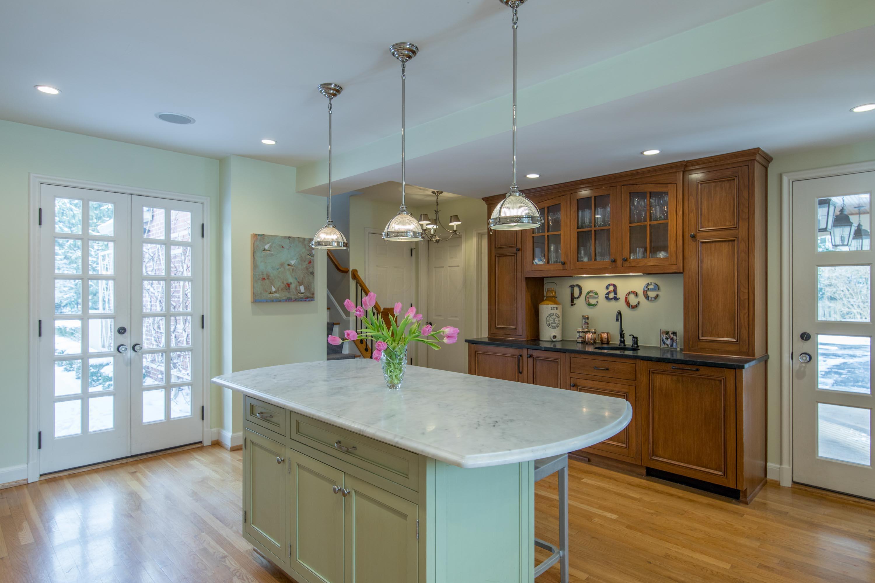 125 Ashbourne Road Columbus, OH 43209 - Photo 7 of 61