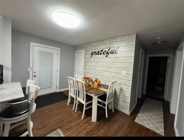 $285,900 | 1911 South 41st Street, St. Joseph, MO 64507