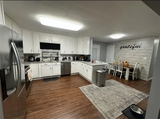 $285,900 | 1911 South 41st Street, St. Joseph, MO 64507