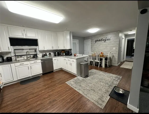 $285,900 | 1911 South 41st Street, St. Joseph, MO 64507