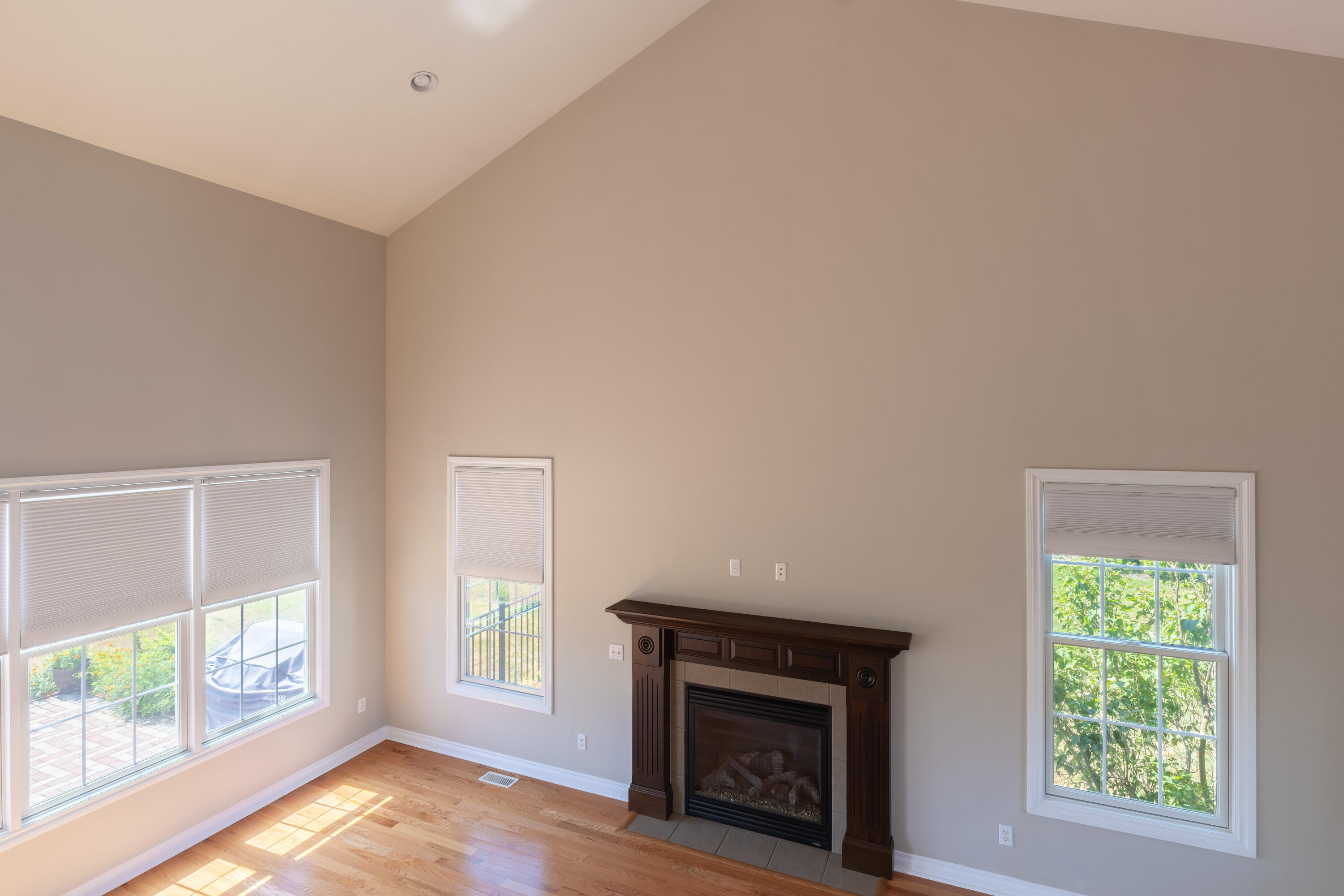 6035 Racine Drive Stevensville, MI 49127 - Photo 13 of 41 Racine_Dr_6035_14