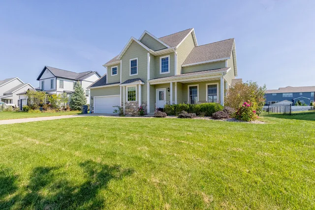 $459,000 | 6035 Racine Drive, Stevensville, MI 49127