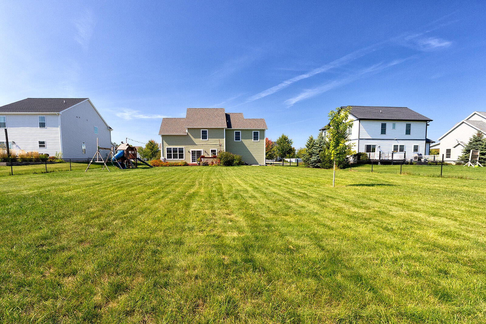 6035 Racine Drive Stevensville, MI 49127 - Photo 34 of 41 Racine_6035_Exterior-8